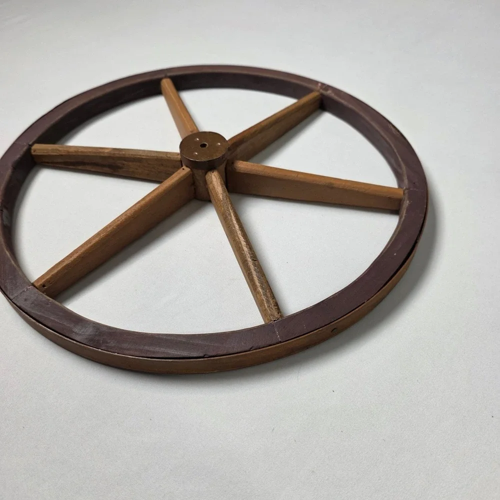 Wagon Wheel 6-Spoke 13.5in Rustic Farmhouse Western Country Wall Decor